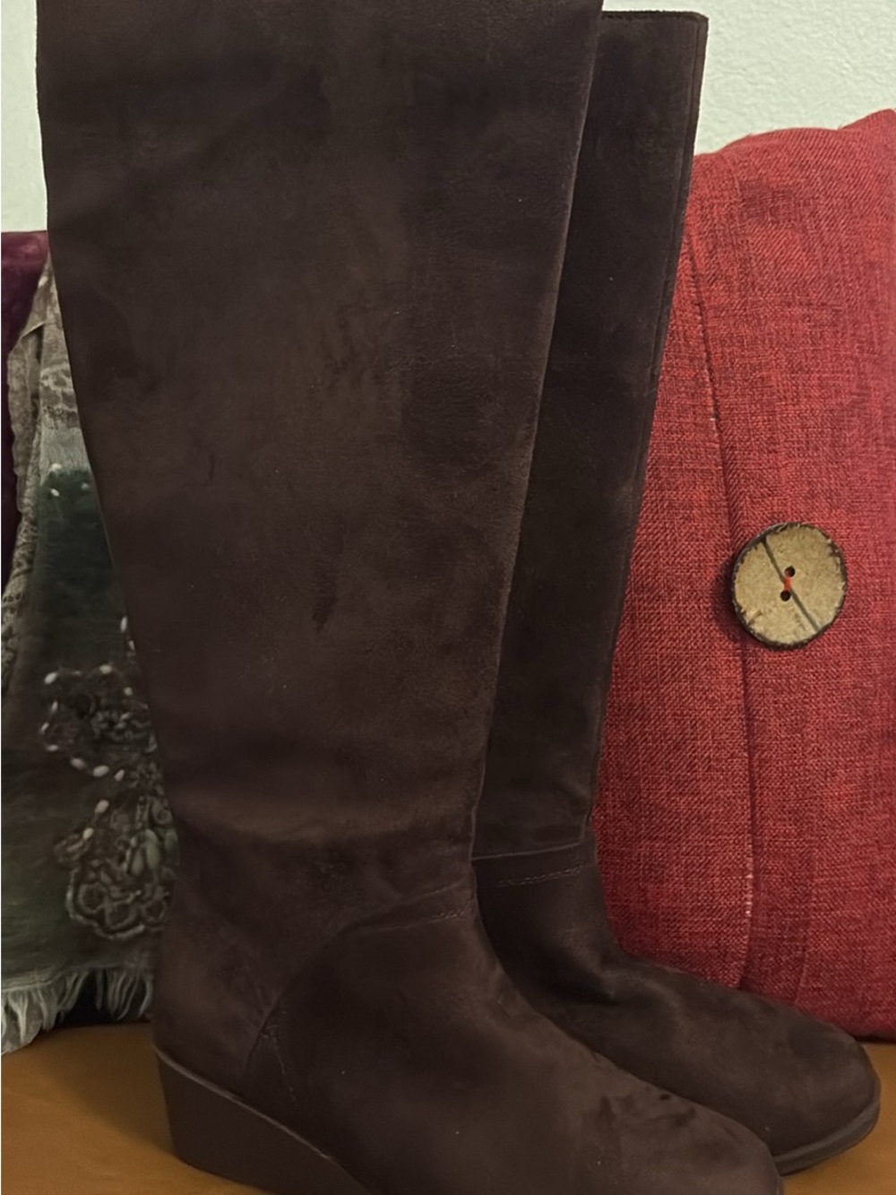 AEROSOLES Dark Brown Suede Boots with Dual Zippers size 8.5 NWT